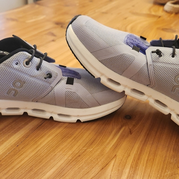 ON CLOUD SKYSTRETCH LACE RUNNING SHOES - Picture 11 of 11